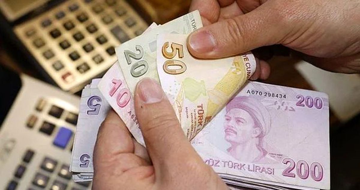Çalışan anneye bakıcı desteği! Aylık bin 300 TL verilecek