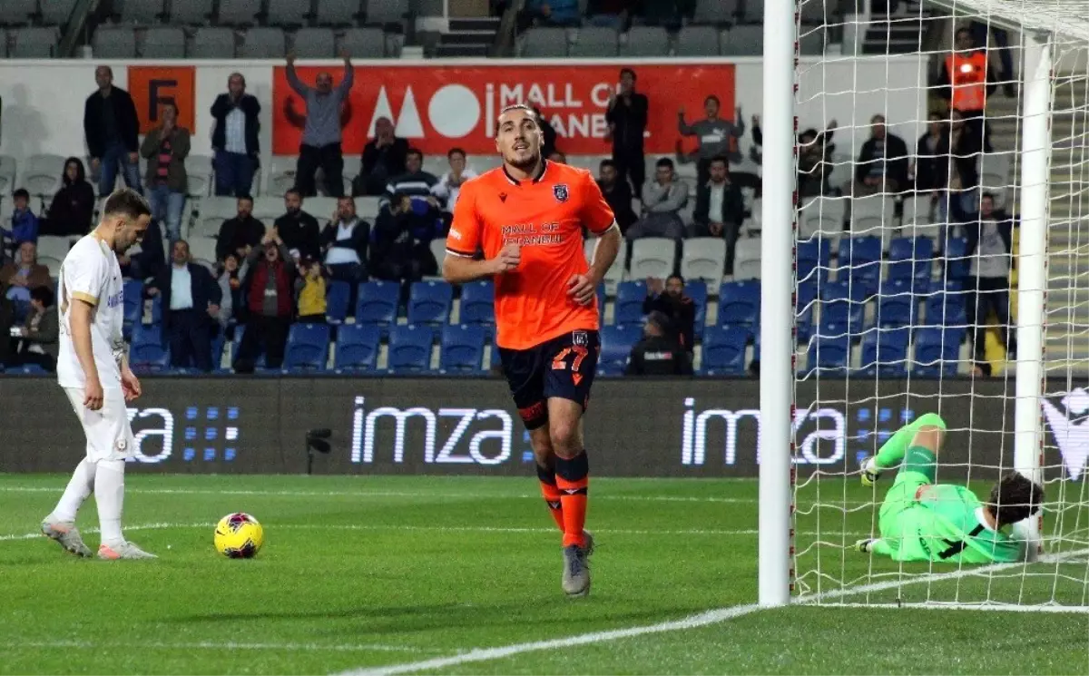 Crivelli Başakşehir'de kendine geldi