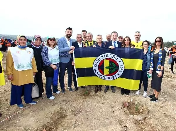 Fenerbahçe 'Geleceğe Nefes' kampanyasına destek oldu Fenerbahçe 'Geleceğe Nefes' kampanyasına destek oldu