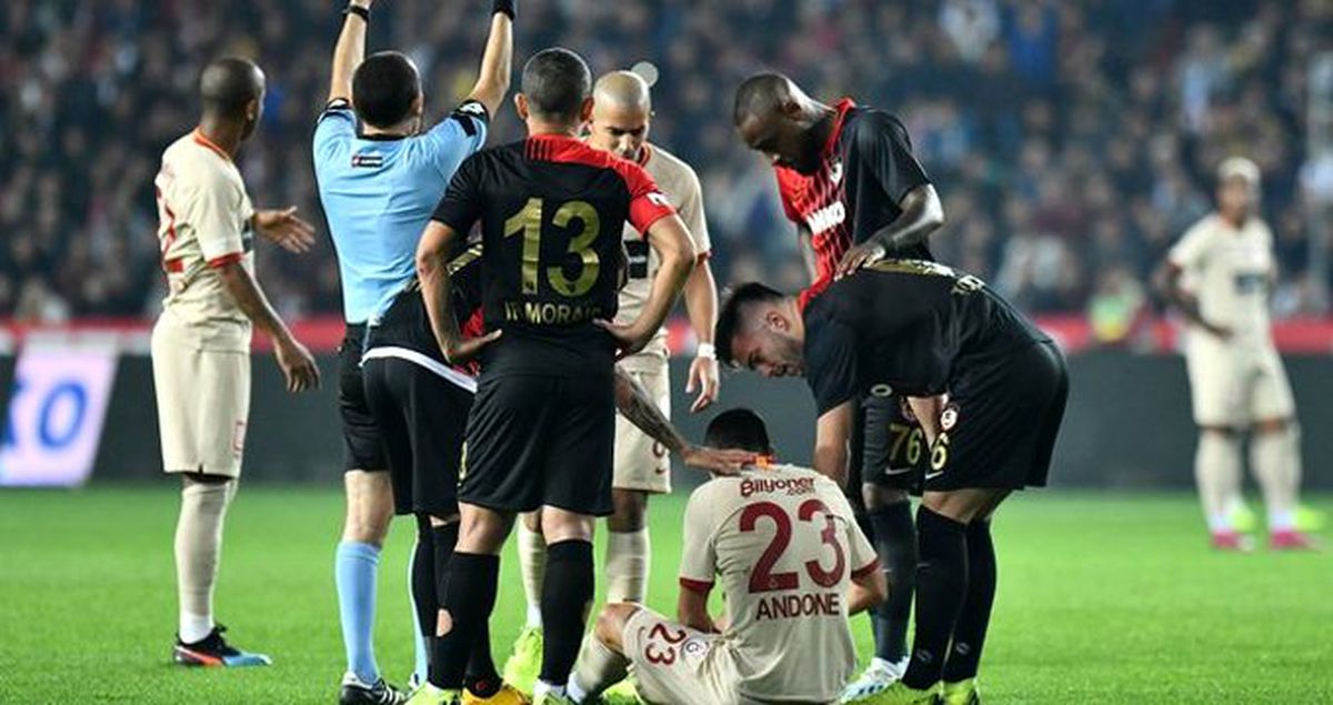 Galatasaray'da Andone şoku!