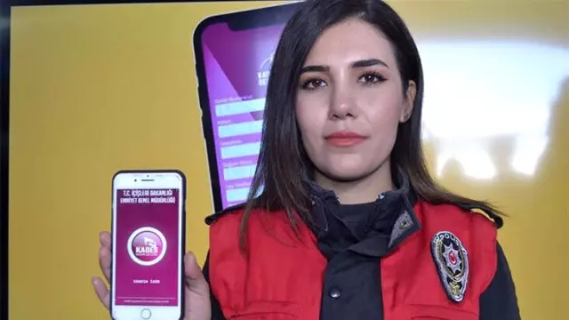KADES ile hayatı kurtulan kadınlar deneyimlerini paylaştı: Olmasaydı öldürülecektim KADES ile hayatı kurtulan kadınlar deneyimlerini paylaştı: Olmasaydı öldürülecektim