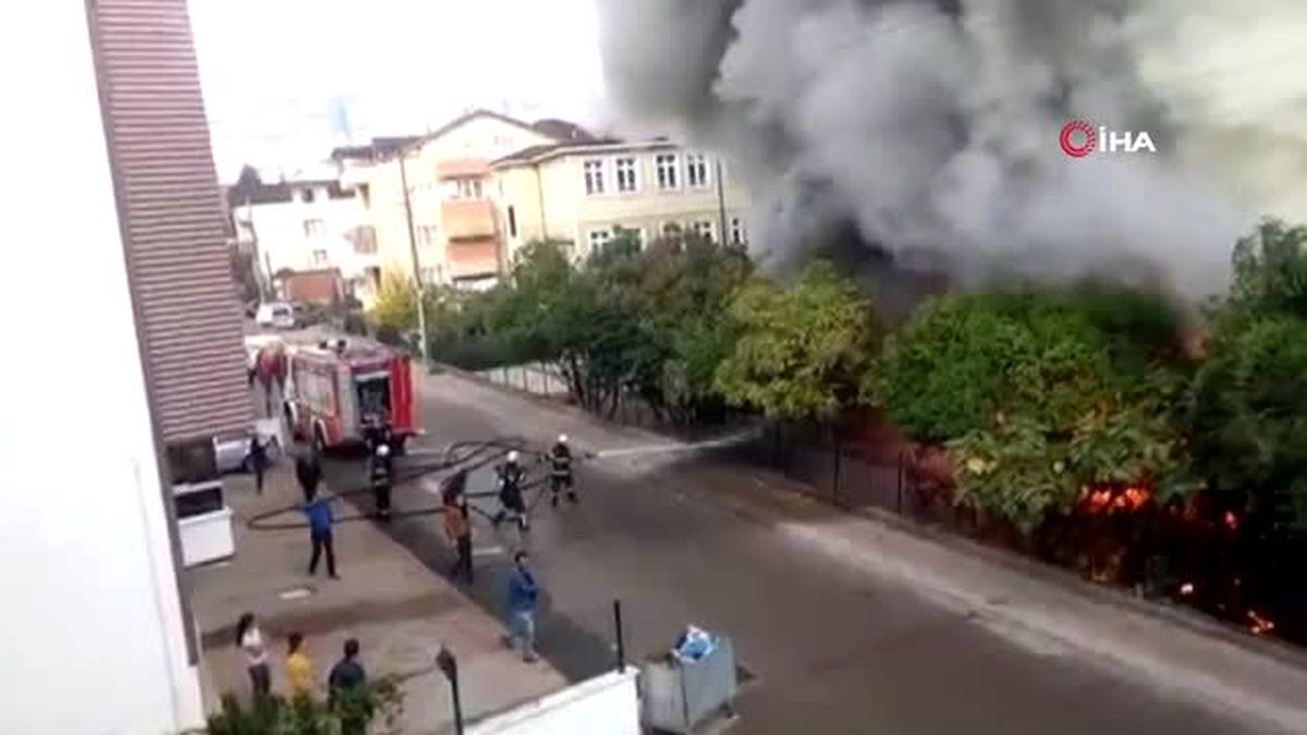 Öğrenciler gözyaşlarına boğuldu.
