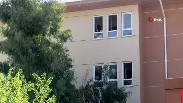 Sınıfta bayılan kız öğrenci, hastanede hayatını kaybetti Sınıfta bayılan kız öğrenci, hastanede hayatını kaybetti