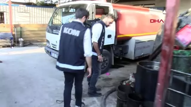Adana'da 15 bin 410 litre '10 numara yağ' ele geçirildi Adana'da 15 bin 410 litre '10 numara yağ' ele geçirildi