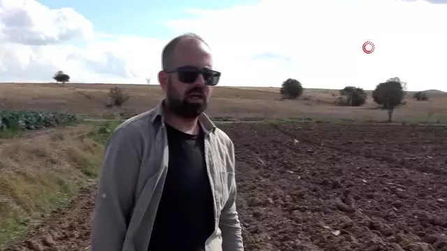 Amerikan ambargolarına tepki gösteren muhtar, yerli ve milli tohum projesini başlattı Amerikan ambargolarına tepki gösteren muhtar, yerli ve milli tohum projesini başlattı