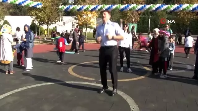 Bahçelievler Belediye Başkanı Bahadır, kimsesiz çocuklarla bir araya geldi Bahçelievler Belediye Başkanı Bahadır, kimsesiz çocuklarla bir araya geldi