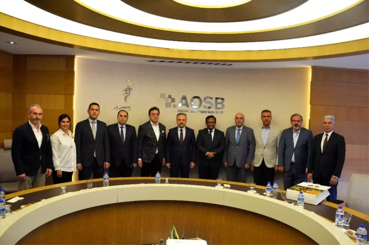 Bangladeş Heyeti AOSB'de
