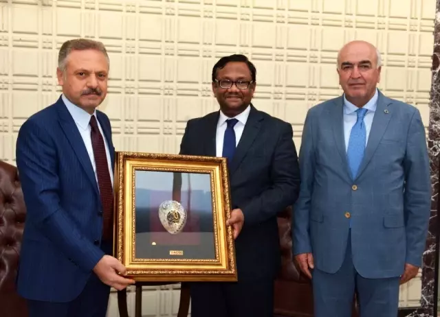 Bangladeş Heyeti AOSB'de Bangladeş Heyeti AOSB'de