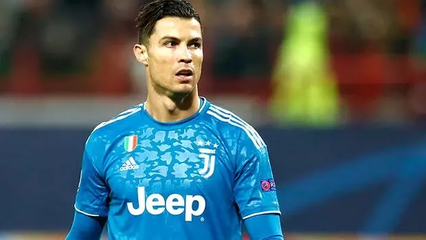 Cristiano Ronaldo'yu bekleyen büyük tehlike! '2 yıl men...' Cristiano Ronaldo'yu bekleyen büyük tehlike! '2 yıl men...'
