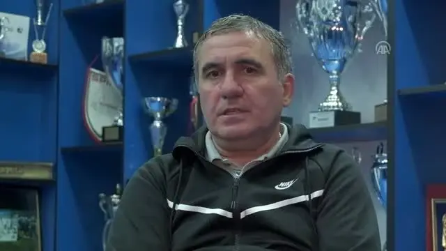 Hagi, Galatasaray'daki günlerini özlüyor Hagi, Galatasaray'daki günlerini özlüyor