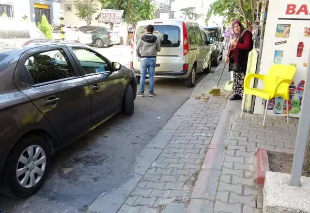 Hayırsever vatandaş bu kez Tuzla'da ortaya çıktı Hayırsever vatandaş bu kez Tuzla'da ortaya çıktı