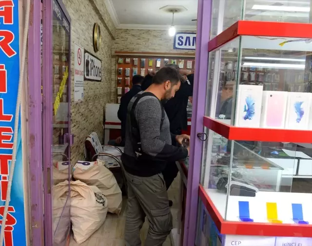 Iğdır'da özel harekat destekli kaçakçılık operasyonu Iğdır'da özel harekat destekli kaçakçılık operasyonu
