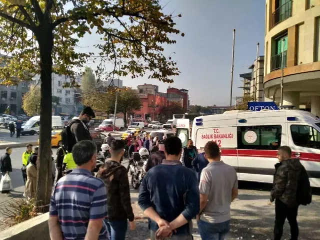 Kendisine para vermeyen kadın turiste demir sapladı Kendisine para vermeyen kadın turiste demir sapladı