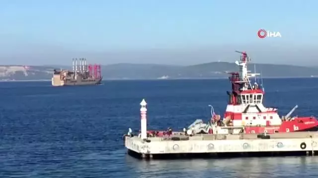 Liberya bayraklı enerji gemisi Çanakkale Boğazı'ndan geçti Liberya bayraklı enerji gemisi Çanakkale Boğazı'ndan geçti