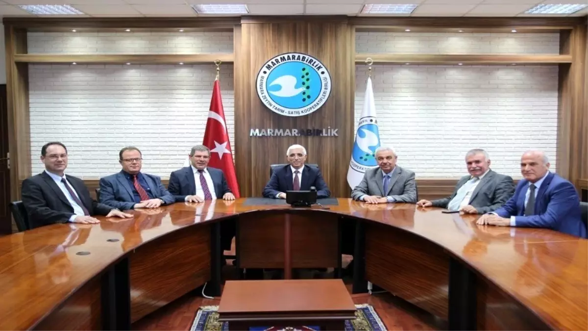 Marmarabirlik üreticilerin sorunlarını çözmeye devam ediyor