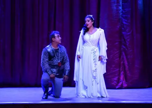 Mersin'de 'Carmina Burana' kapalı gişe Mersin'de 'Carmina Burana' kapalı gişe