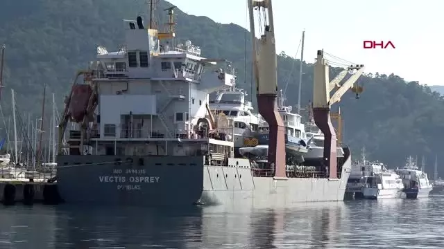 Milyon dolarlık yatlar, kargo gemileriyle gidiyor Milyon dolarlık yatlar, kargo gemileriyle gidiyor