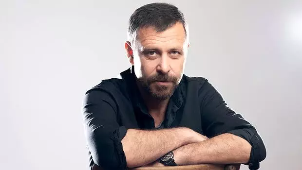 Nejat İşler: Nejat İşler:
