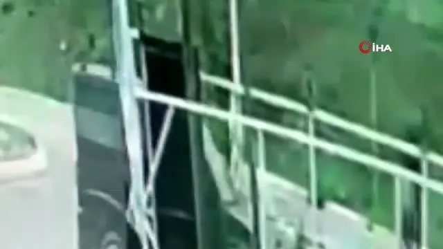 Pendik'te küçük çocuğa istismarda bulunan sapık yakalandı Pendik'te küçük çocuğa istismarda bulunan sapık yakalandı
