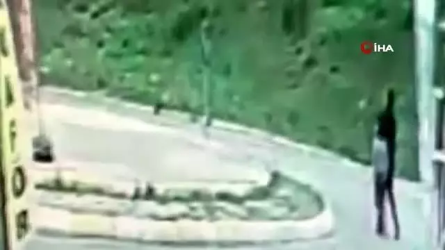 Pendik'te küçük çocuğa istismarda bulunan sapık yakalandı Pendik'te küçük çocuğa istismarda bulunan sapık yakalandı