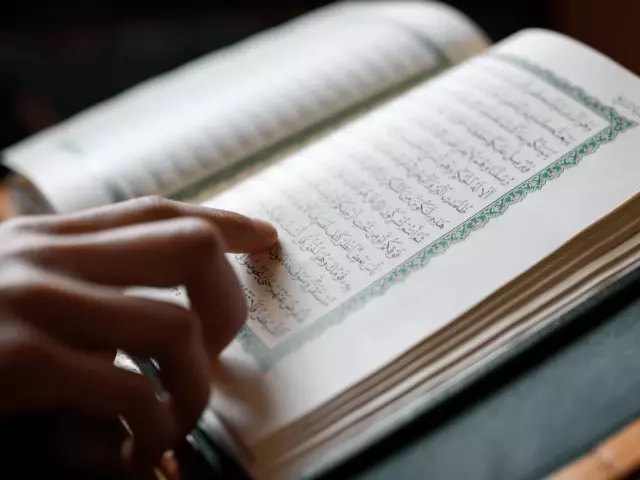 Rahman suresi meali ve Rahman suresi okunuşu nedir? Rahman suresi dinle! Rahman suresi meali ve Rahman suresi okunuşu nedir? Rahman suresi dinle!