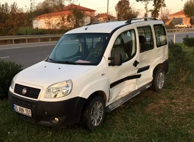 Samsun'da kamyonetle otomobil çarpıştı: 6 yaralı