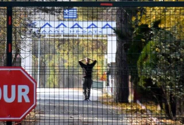 Son dakika: Cumhurbaşkanı Erdoğan, Edirne'de tampon bölgede kalan DEAŞ'lı teröristle ilgili konuştu: Bizi ilgilendirmez