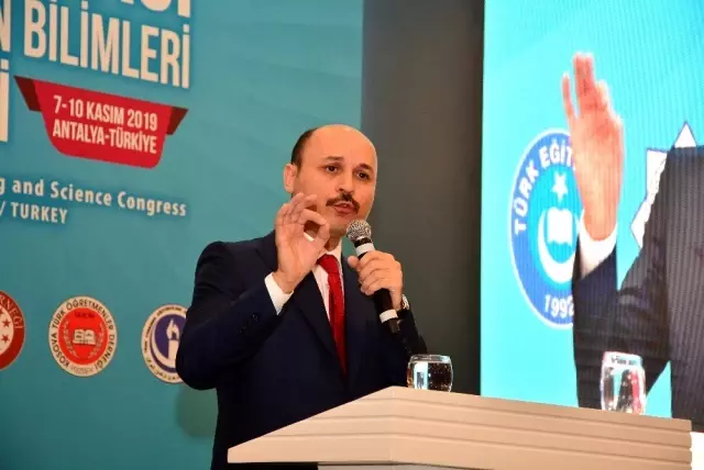 Uluslararası Türk Dünyası Mühendislik ve Fen Bilimleri Kongresi'nin 2'ncisi tamamlandı Uluslararası Türk Dünyası Mühendislik ve Fen Bilimleri Kongresi'nin 2'ncisi tamamlandı