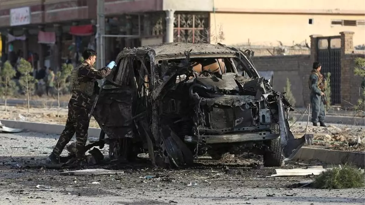 Afganistan'da bomba yüklü araç patladı: En az 7 ölü