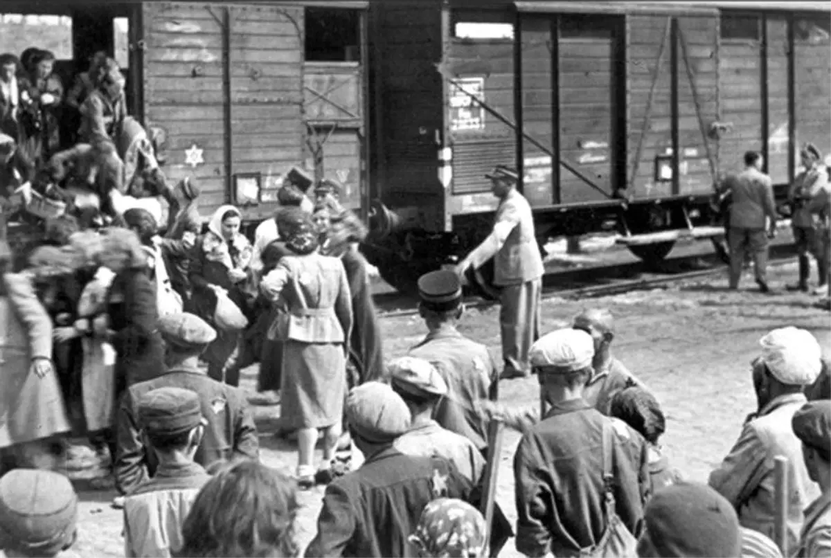 Депортация чеченцев и ингушей в 1944 году. Депортация чеченского народа 1944. Выселение чеченцев и ингушей в 1944. Депортация репрессированных народов СССР. Депортация ингушского народа 1944.