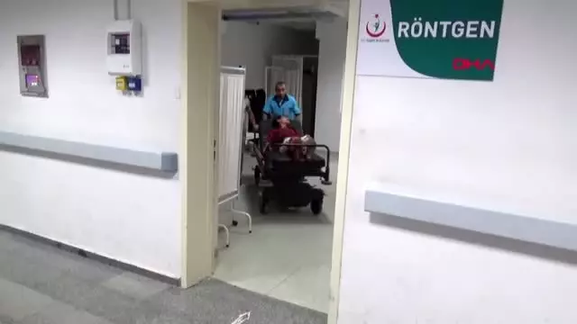 Aksaray bıçaklı kavga: 2 yaralı Aksaray bıçaklı kavga: 2 yaralı