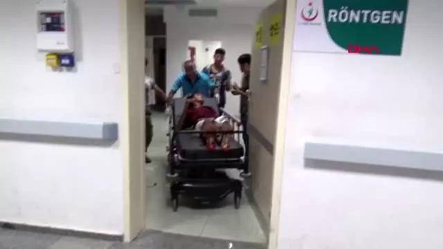 Aksaray bıçaklı kavga: 2 yaralı Aksaray bıçaklı kavga: 2 yaralı