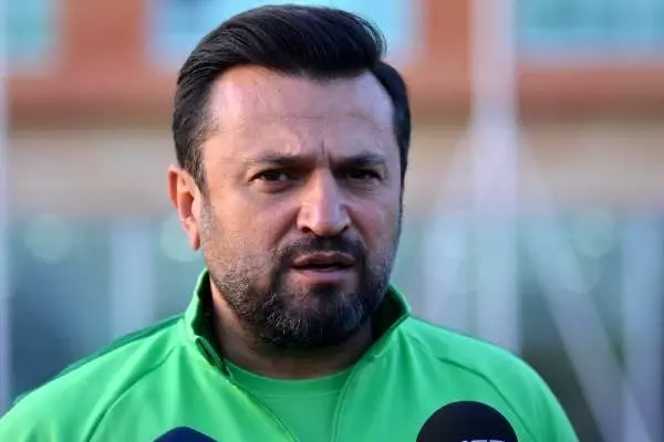Bülent Uygun: Kayserispor karakterli futbolcularıyla ayağa kalkacaktır