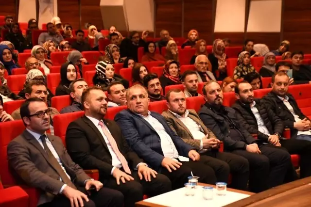 Bursa'da Dursun Ali Erzincanlı ile şiir dolu gece Bursa'da Dursun Ali Erzincanlı ile şiir dolu gece