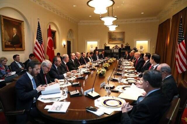 Erdoğan Trump görüşmesinede dikkat çeken detay!