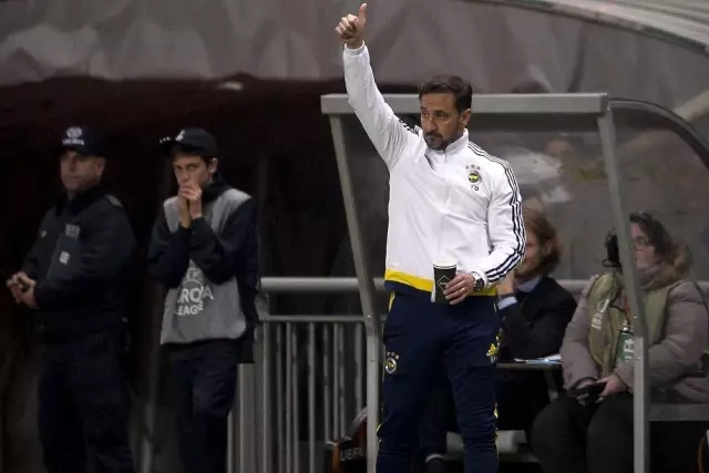 Fenerbahçe'nin eski çalıştırıcısı Vitor Pereira'ya hapis cezası Fenerbahçe'nin eski çalıştırıcısı Vitor Pereira'ya hapis cezası