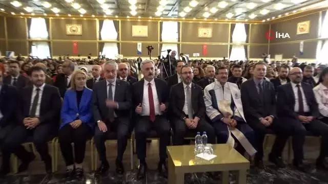 Gençlik ve Spor Bakanı Dr. Mehmet Muharrem Kasapoğlu: 'Spor yapmak ve kitap okumak boş zamanlara... Gençlik ve Spor Bakanı Dr. Mehmet Muharrem Kasapoğlu: 'Spor yapmak ve kitap okumak boş zamanlara...