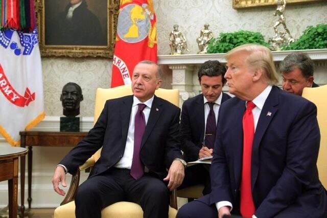 Heyetler arası görüşmede dikkat çeken detay: MHP'li İsmail Faruk Aksu da yer aldı