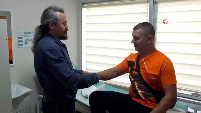 Kırık koluyla yarışa devam edip Türkiye üçüncüsü oldu Kırık koluyla yarışa devam edip Türkiye üçüncüsü oldu