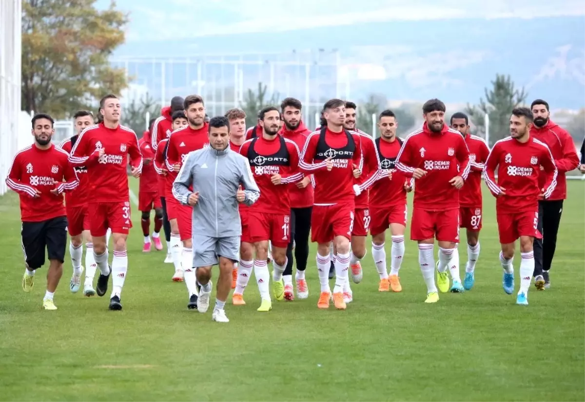 Lider Sivasspor'da Kayseri mesaisi başlıyor