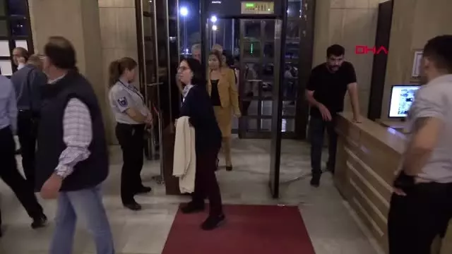 Mersin'de 'carmina burana' kapalı gişe Mersin'de 'carmina burana' kapalı gişe