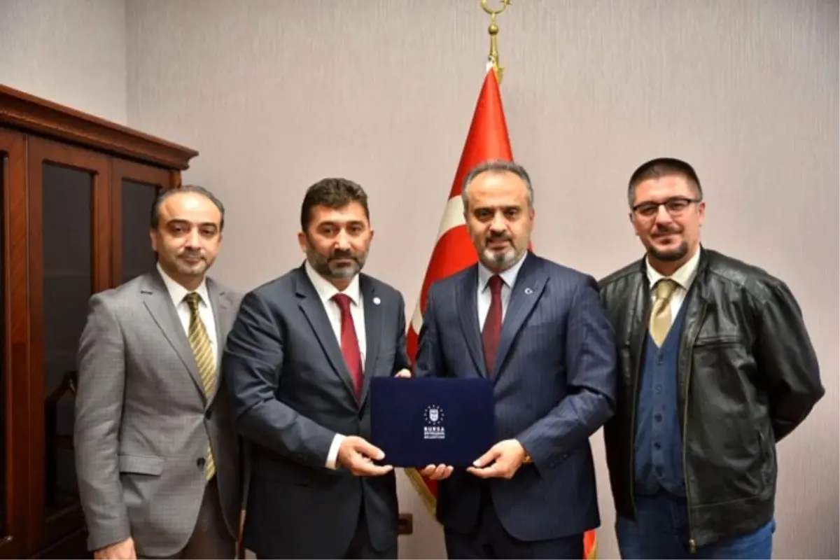 Mimarlar “Uzay mimarlığı” için yarışacak