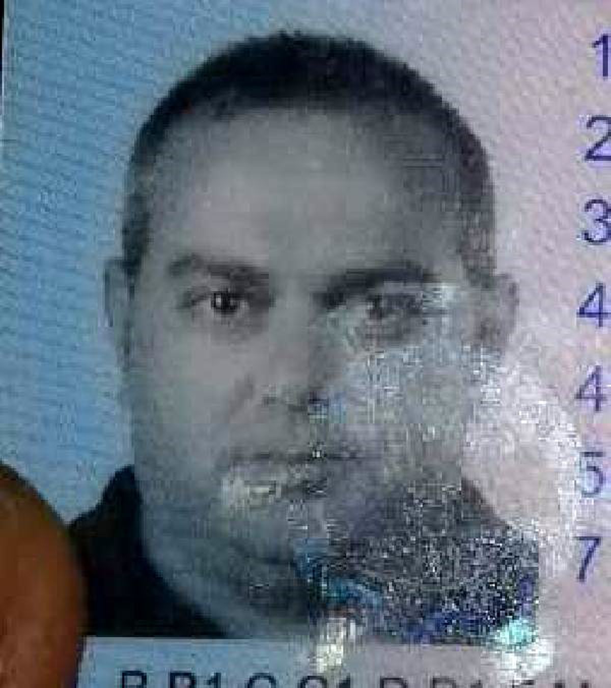 Minibüsle çarpışan otomobilin sürücüsü öldü