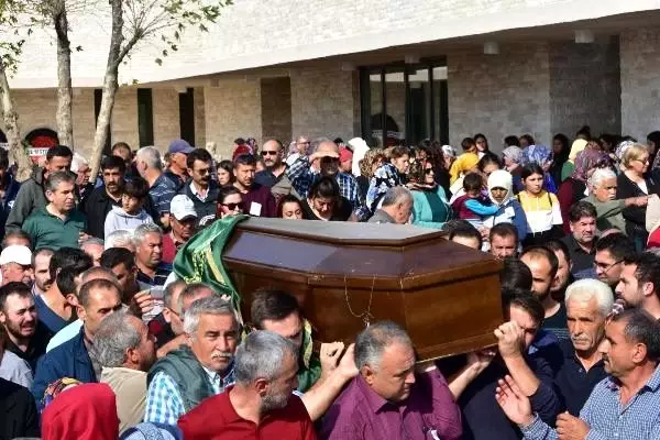 Organlarıyla 5 hastaya umut olan Zeynep'in hayali, tıp fakültesiymiş