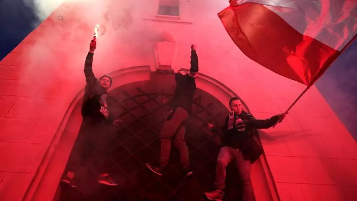 Polonya'da Müslümanlara saldırı planlayan 2 kişi tutuklandı: Breivik ve Tarrant'ı örnek alıyorlardı