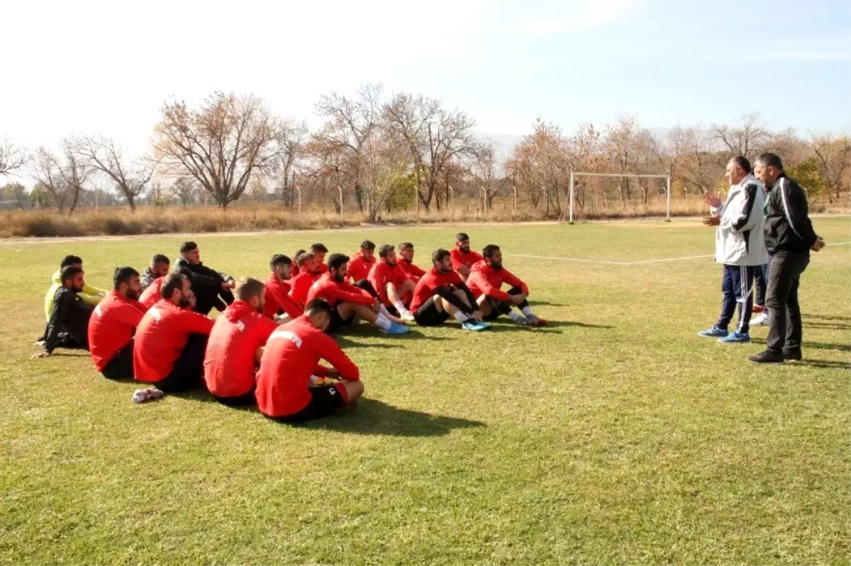 Toyran ilk antrenmanına çıktı