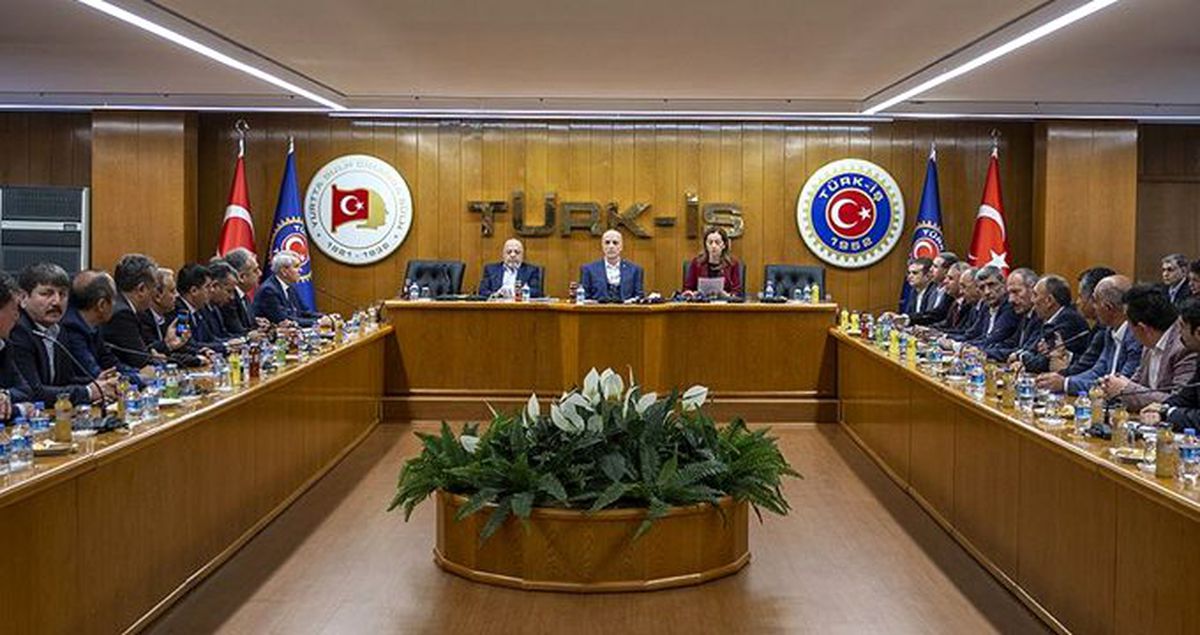 TÜRK-İŞ, HAK-İŞ ve DİSK'ten ortak açıklama: Asgari ücretlilerden alınan vergiler indirilmeli