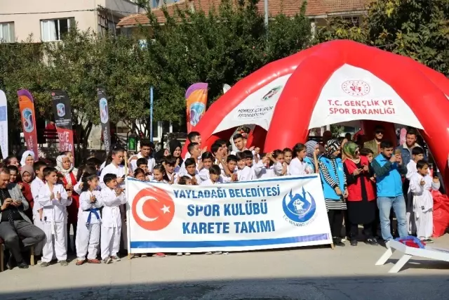 Yayladağı'nda herkes için spor etkinliği Yayladağı'nda herkes için spor etkinliği