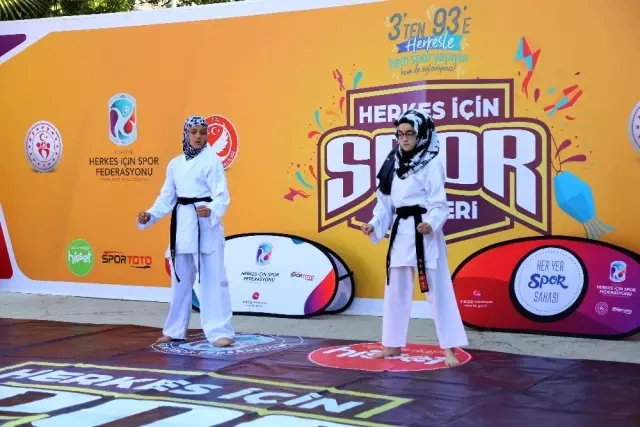 Yayladağı'nda herkes için spor etkinliği Yayladağı'nda herkes için spor etkinliği