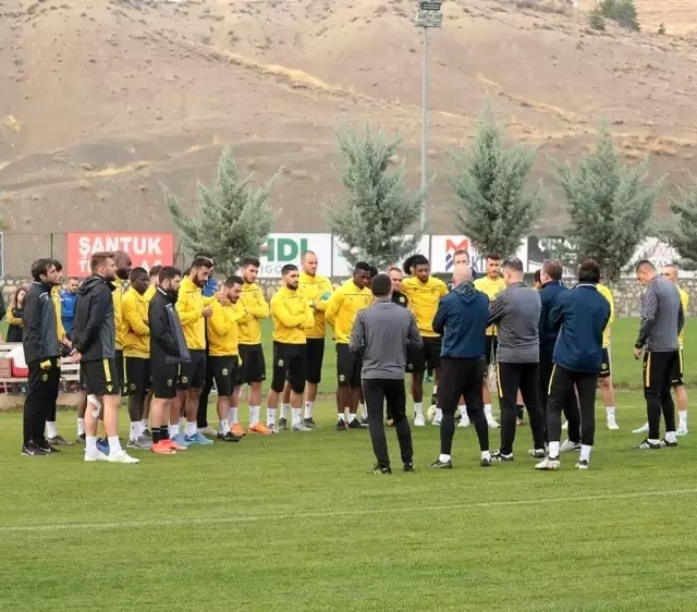 Yeni Malatyaspor'da Fenerbahçe maçı hazırlıkları yarın başlayacak Yeni Malatyaspor'da Fenerbahçe maçı hazırlıkları yarın başlayacak